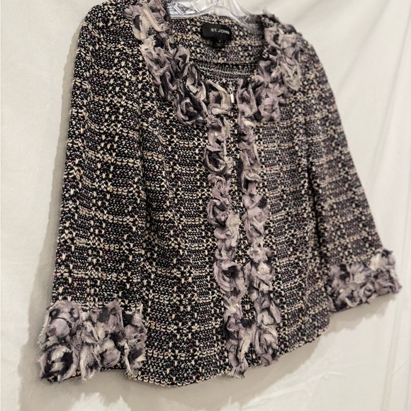 ST JOHN Jacket size 6 Purple Black White Boucle Tweed Ruffle Trim Zip Up - Picture 2 of 11